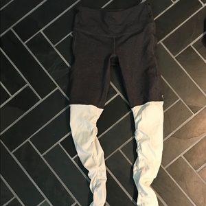 Alo Yoga goddess leggings